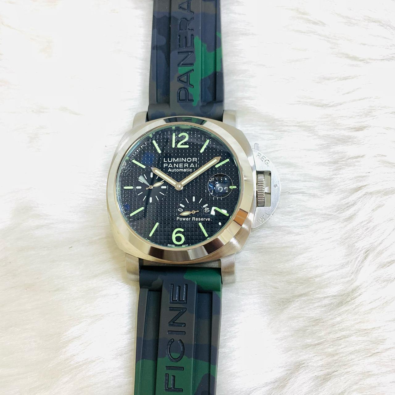 Luminor Panerai Automatic Power reserve Watch - Image 4